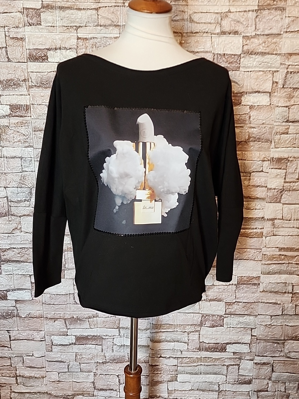 La Mu Black Sweatshirt 3/4 Sleeves